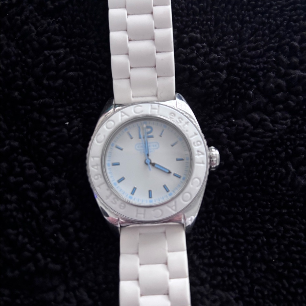 Coach Womens white Watch - Picture 2 of 6